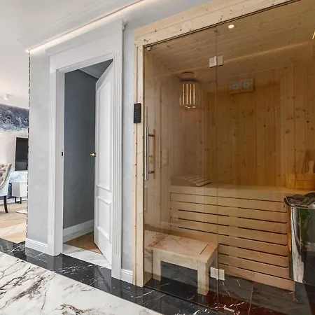 Unique - Blue - Prywatna Sauna, Widok Na Rzeke I Klimatyzacja Apartman